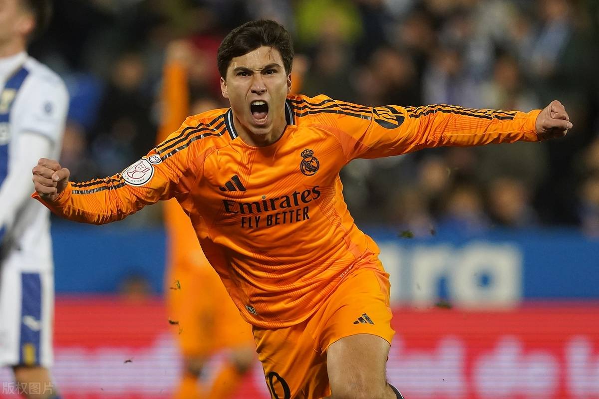 九游体育下载-皇家马德里前途光明！，Ning新星表现优异表现突出上演精彩一战(皇家马德里巨星)